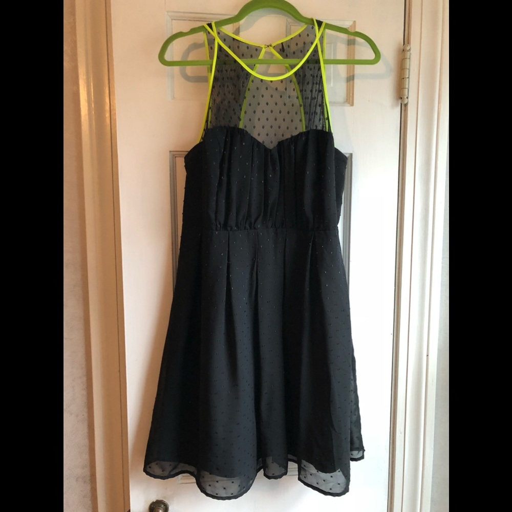Black Vera Wang Cocktail Party Dress